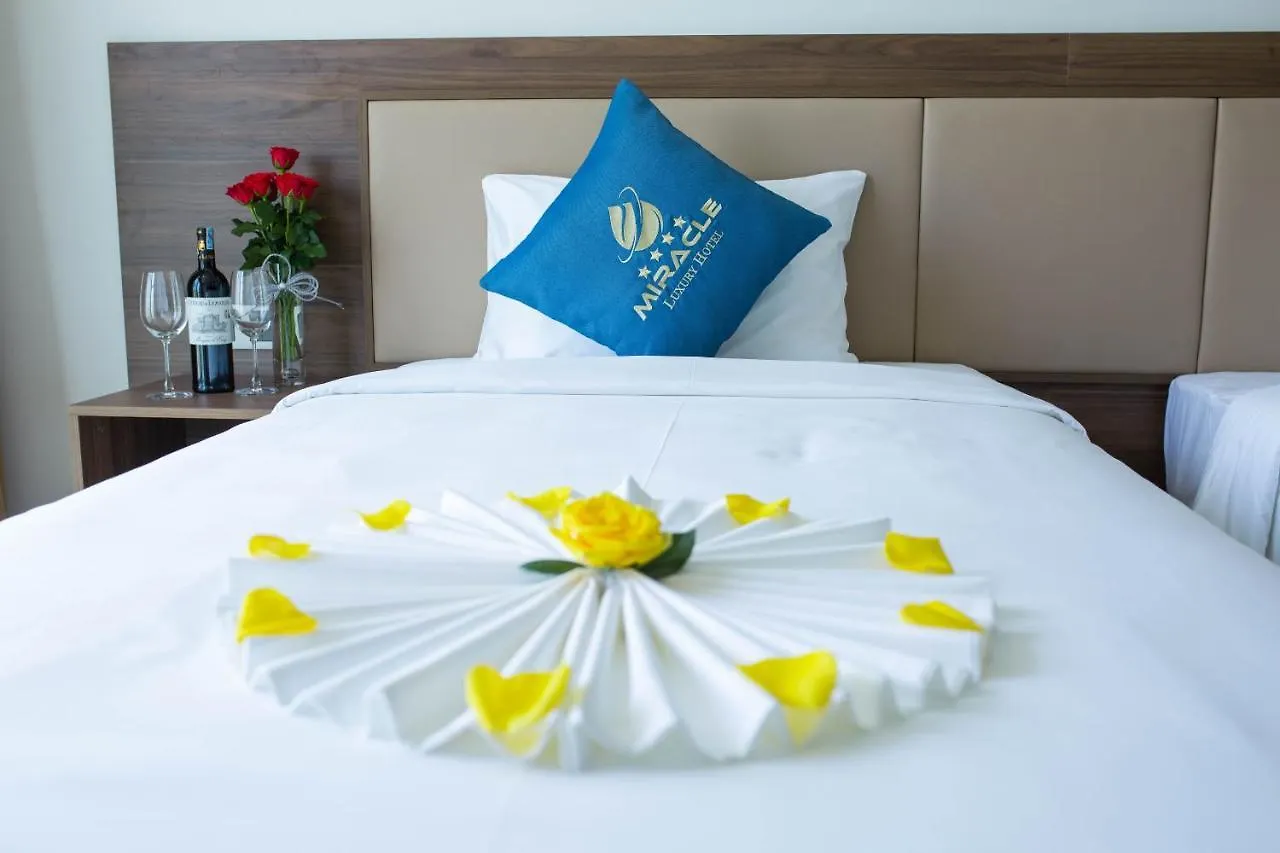 Miracle Luxury Hotel Nha Trang 4*,